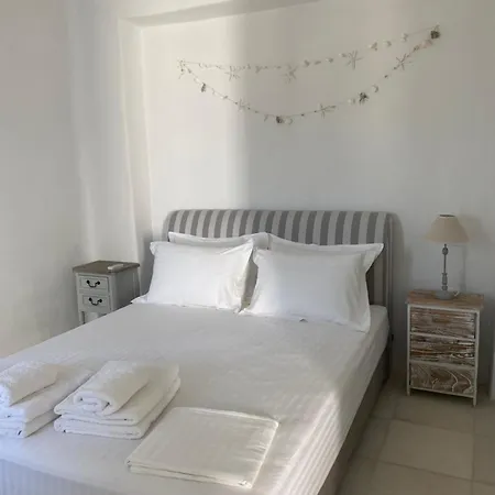 White House With Sea View * Ampelas