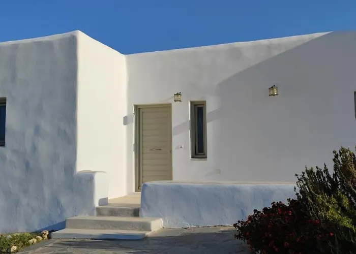 Holiday home White House With Sea View Ambelas